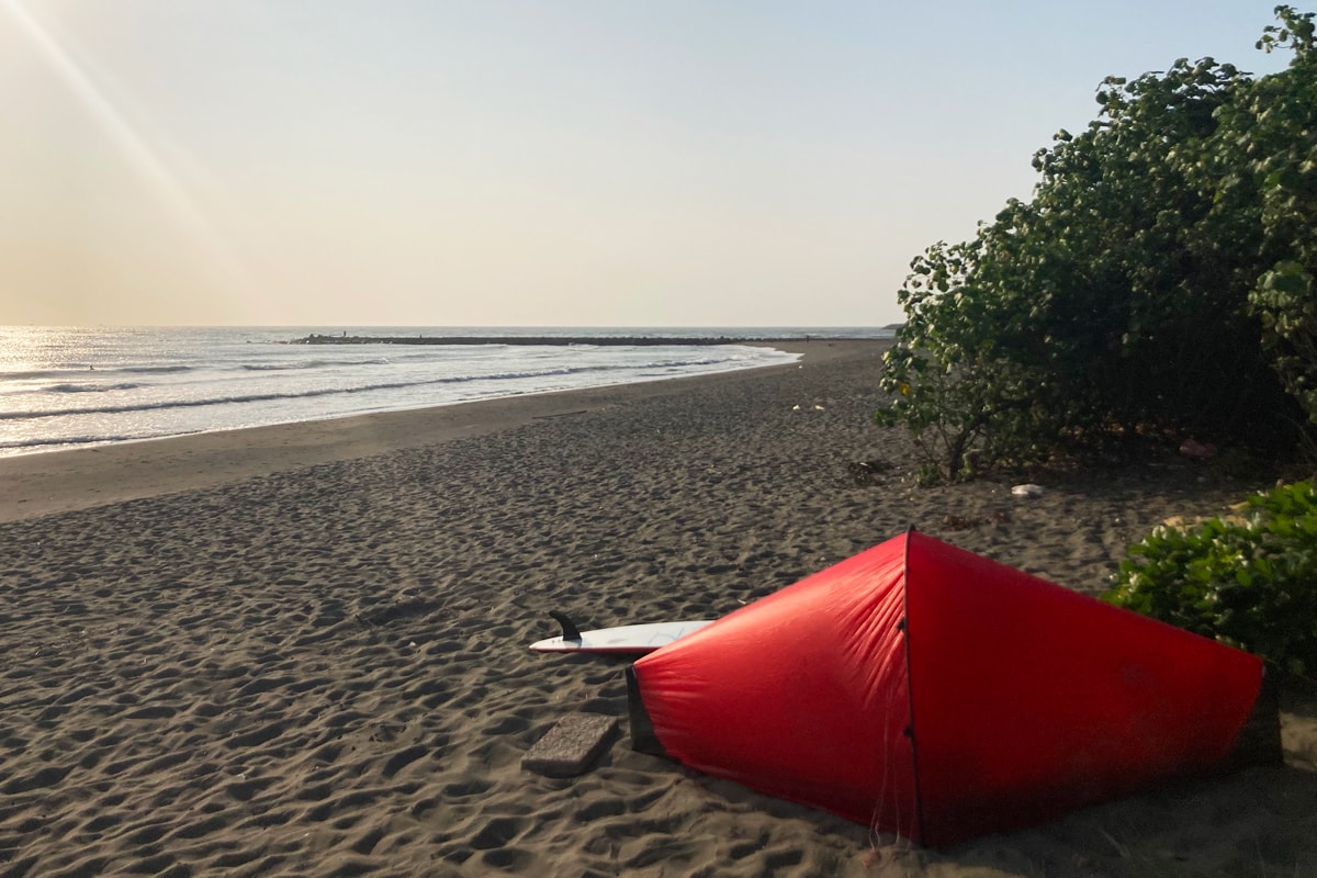 Camping by a surfspot